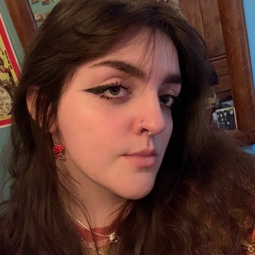 Meet your Posher, Olivia